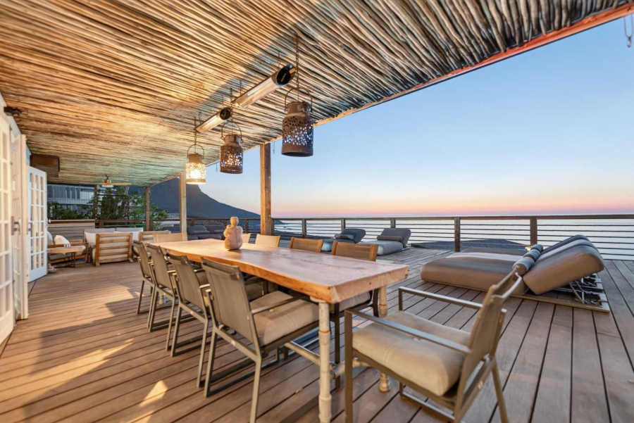 6 Bedroom Property for Sale in Camps Bay Western Cape